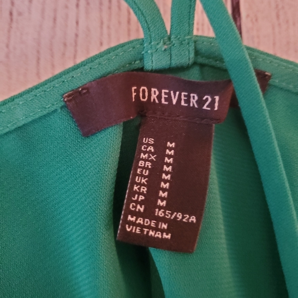 Women’s Green Halter Neck Top - Picture 6 of 8